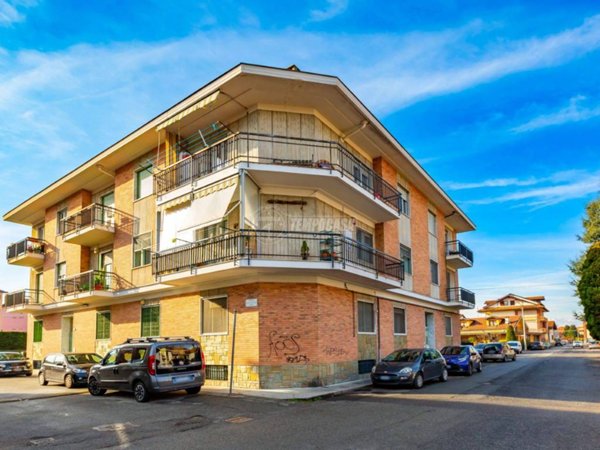 appartamento in vendita a San Mauro Torinese in zona Oltre Po
