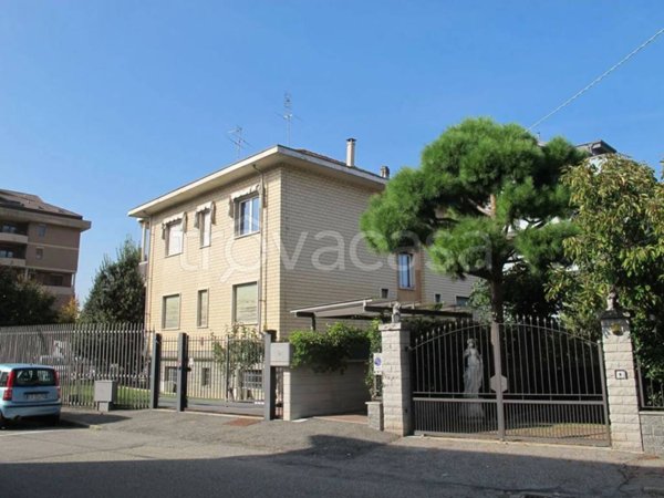 casa indipendente in vendita a San Mauro Torinese