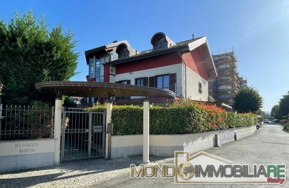 appartamento in vendita a San Mauro Torinese in zona Bertoulla