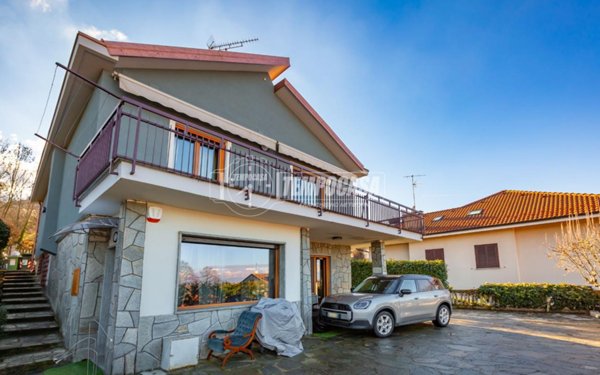 casa indipendente in vendita a San Mauro Torinese