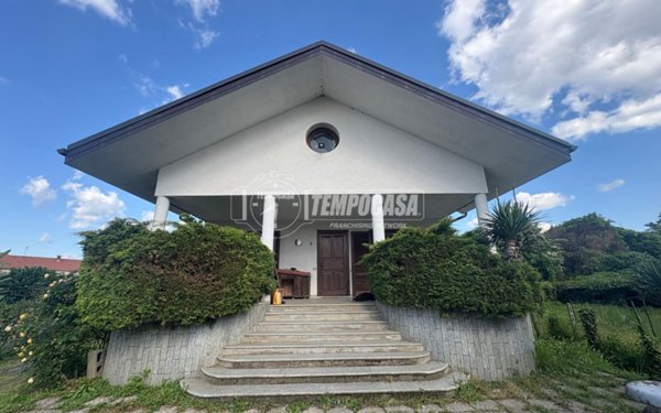 casa indipendente in vendita a San Mauro Torinese in zona Oltre Po