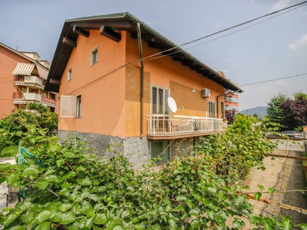 casa indipendente in vendita a San Mauro Torinese