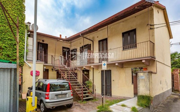 appartamento in vendita a San Mauro Torinese in zona Pescatori