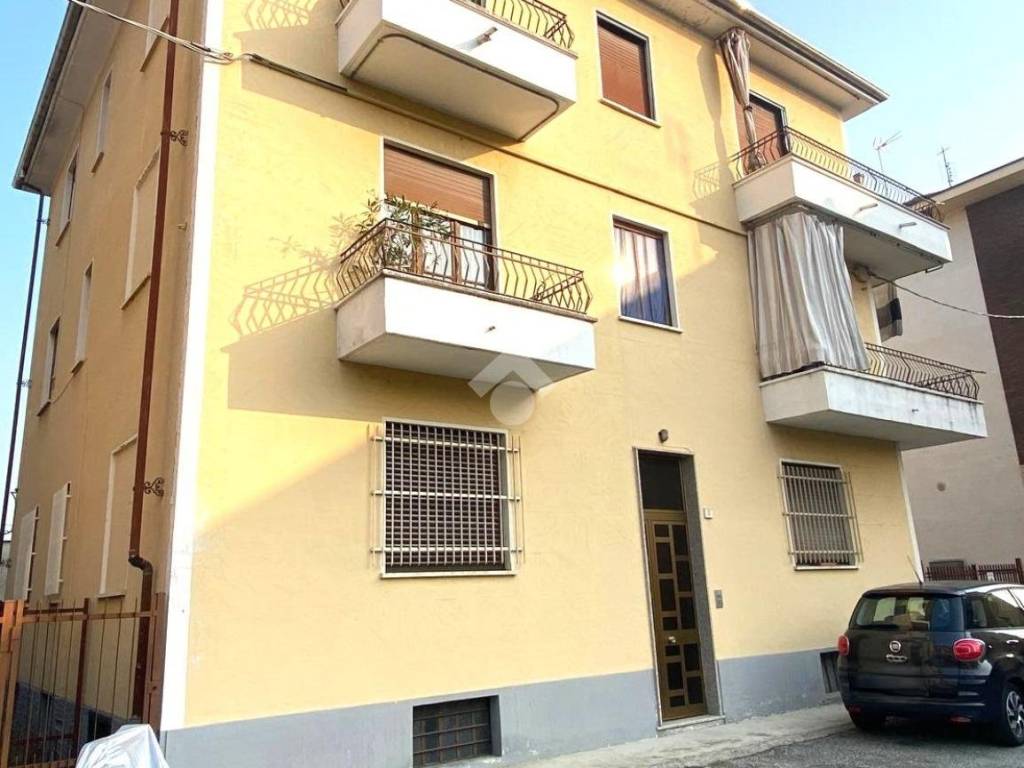 appartamento in vendita a San Mauro Torinese in zona Oltre Po