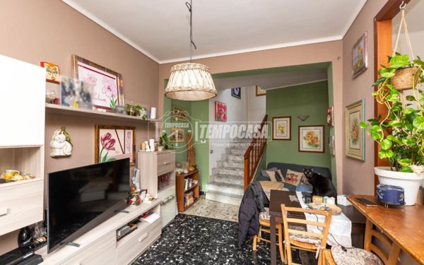 casa indipendente in vendita a San Mauro Torinese in zona Sambuy