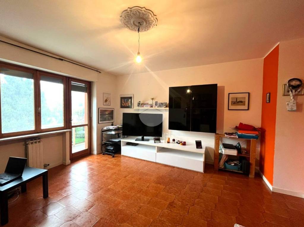 appartamento in vendita a San Mauro Torinese in zona Sambuy