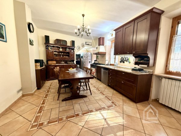 casa indipendente in vendita a San Mauro Torinese in zona Pescatori