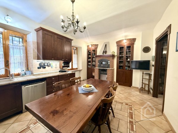 casa semindipendente in vendita a San Mauro Torinese in zona Pescatori