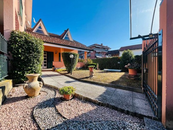 casa indipendente in vendita a San Mauro Torinese
