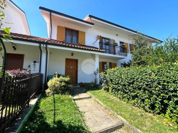 casa indipendente in vendita a San Mauro Torinese in zona Oltre Po