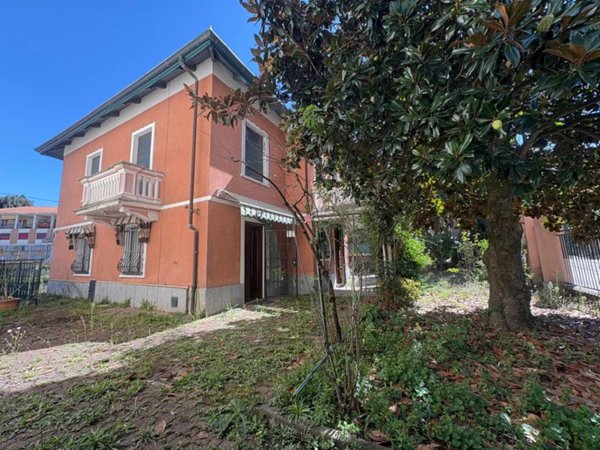 casa indipendente in vendita a San Mauro Torinese