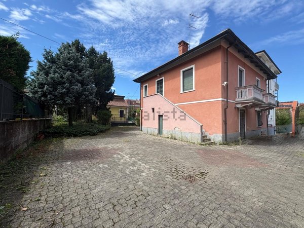 casa indipendente in vendita a San Mauro Torinese