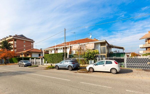 casa indipendente in vendita a San Mauro Torinese
