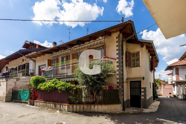 casa indipendente in vendita a San Mauro Torinese