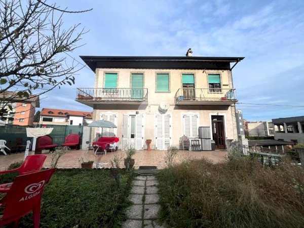 appartamento in vendita a San Mauro Torinese in zona Sambuy