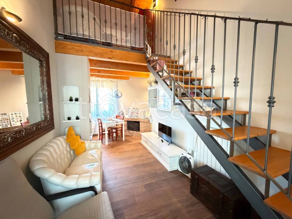 appartamento in vendita a San Mauro Torinese in zona Pescatori