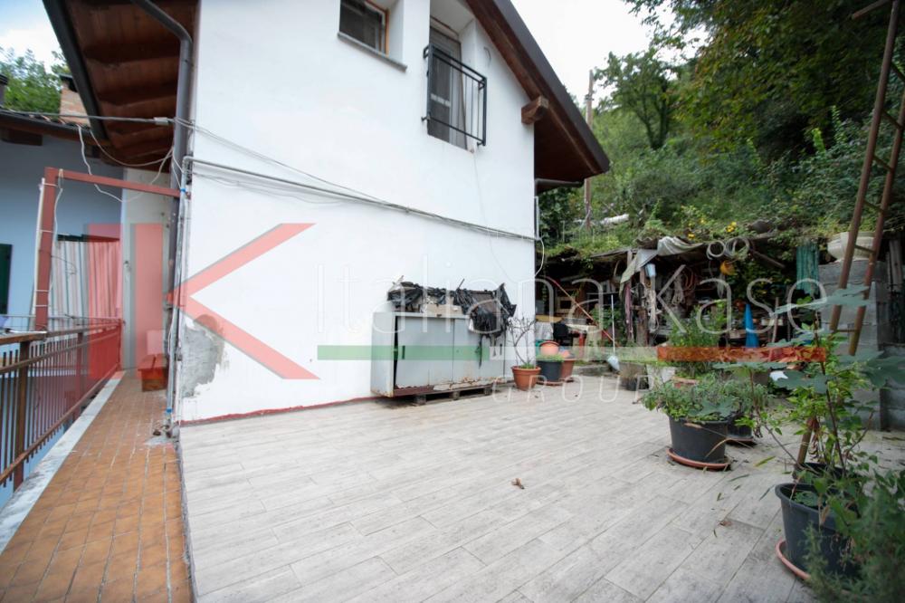 casa indipendente in vendita a San Mauro Torinese in zona Sambuy