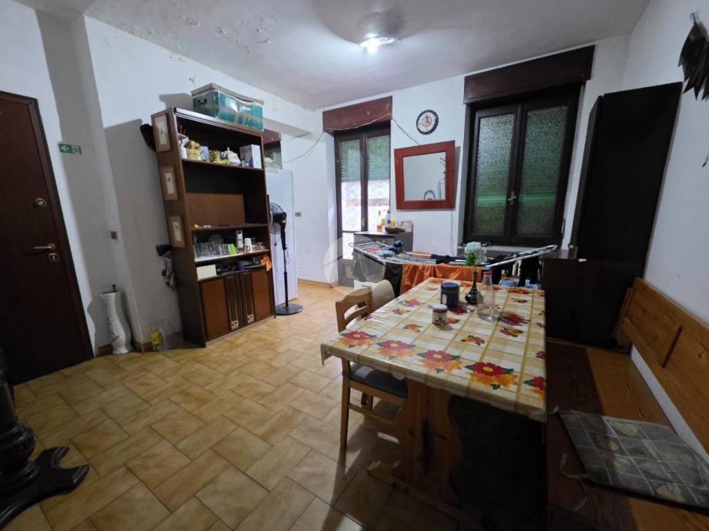 appartamento in vendita a San Mauro Torinese in zona Sambuy