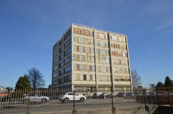 ufficio in vendita a San Mauro Torinese in zona Pescarito