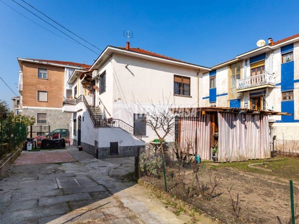 appartamento in vendita a San Mauro Torinese in zona Oltre Po