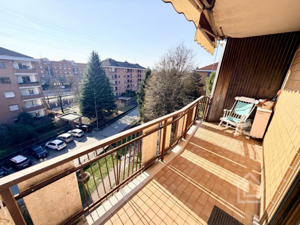 appartamento in vendita a San Mauro Torinese in zona Sambuy