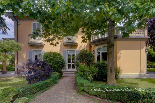 casa indipendente in vendita a San Mauro Torinese in zona Sambuy