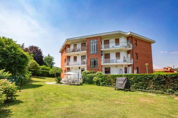 appartamento in vendita a San Mauro Torinese in zona Sambuy