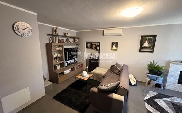 casa indipendente in vendita a San Mauro Torinese in zona Sambuy