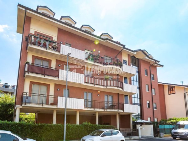 appartamento in vendita a San Mauro Torinese in zona Pescarito