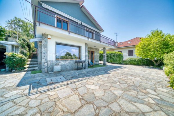 casa indipendente in vendita a San Mauro Torinese in zona Sambuy