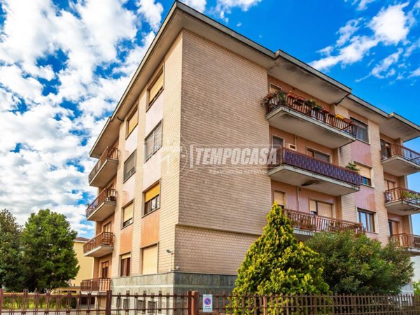 appartamento in vendita a San Mauro Torinese in zona Bertoulla