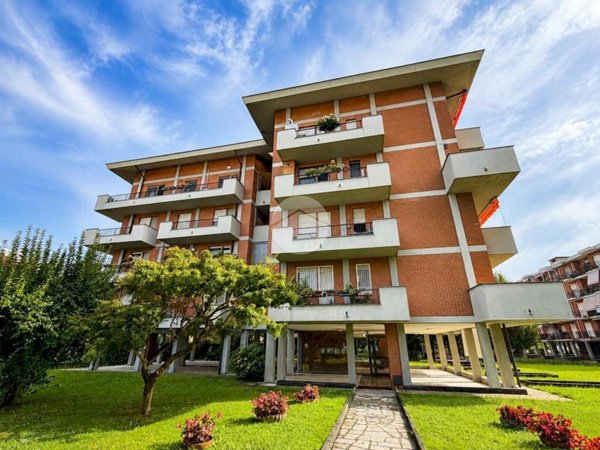 appartamento in vendita a San Mauro Torinese in zona Bertoulla