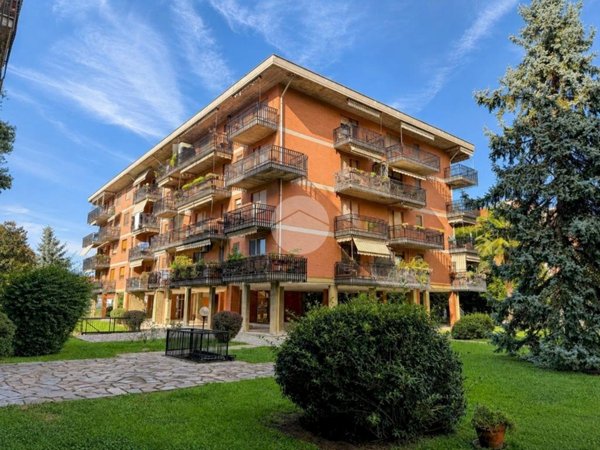 appartamento in vendita a San Mauro Torinese in zona Bertoulla