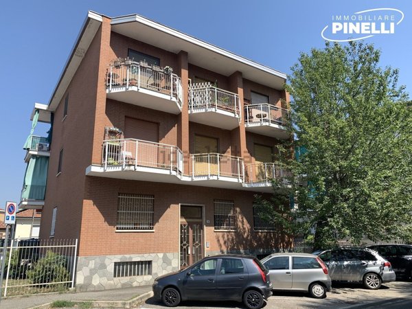 appartamento in vendita a San Mauro Torinese in zona Bertoulla