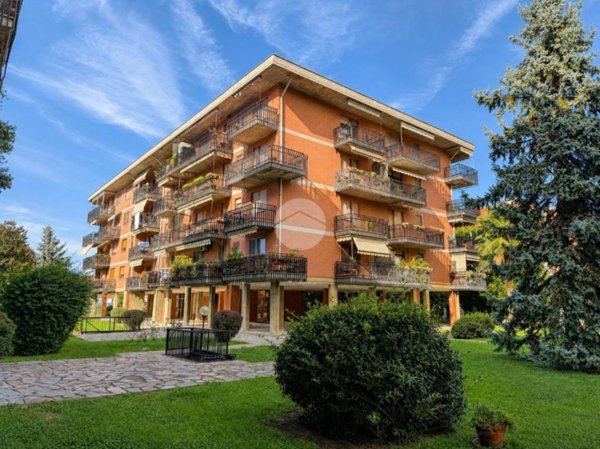 appartamento in vendita a San Mauro Torinese in zona Bertoulla