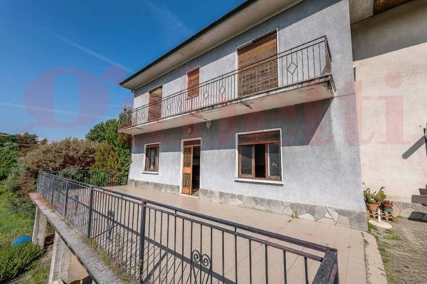 casa indipendente in vendita a San Mauro Torinese in zona Sambuy