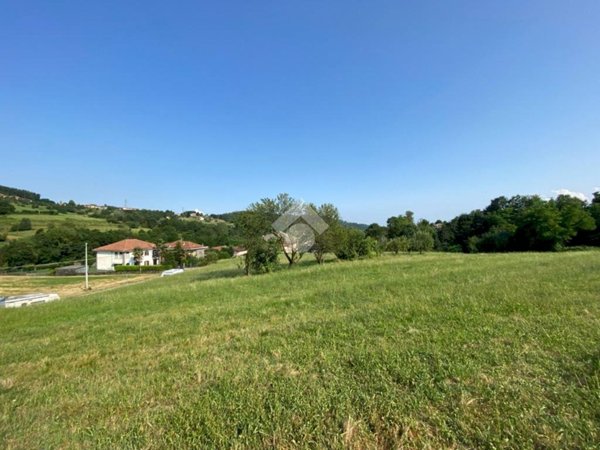 terreno edificabile in vendita a San Pietro Val Lemina