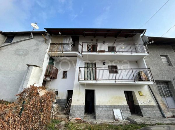 casa indipendente in vendita a San Pietro Val Lemina