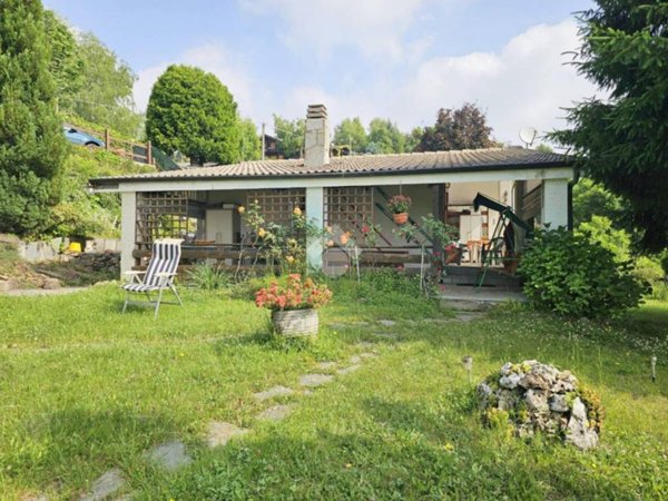 casa indipendente in vendita a San Pietro Val Lemina