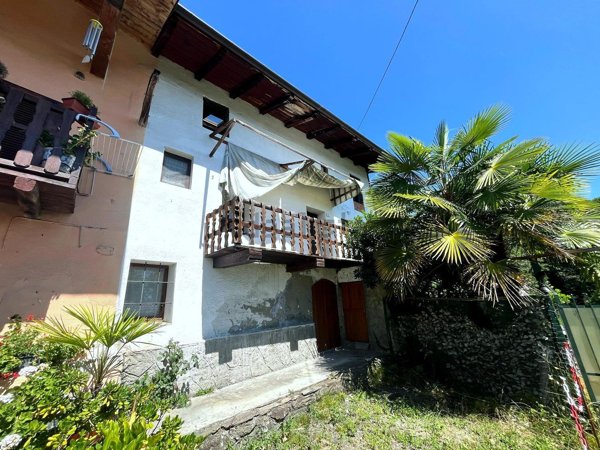 casa semindipendente in vendita a San Pietro Val Lemina