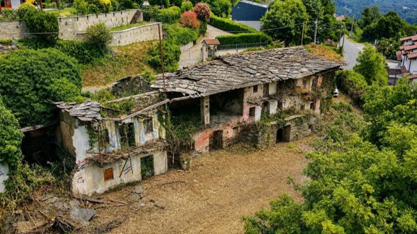 casale in vendita a San Pietro Val Lemina