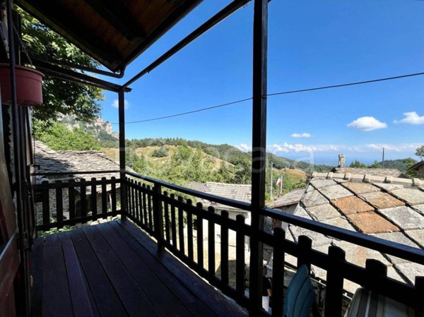 casa indipendente in vendita a San Pietro Val Lemina