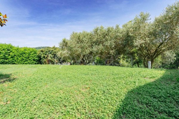 terreno edificabile in vendita a San Pietro Val Lemina