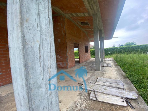 casa indipendente in vendita a San Pietro Val Lemina