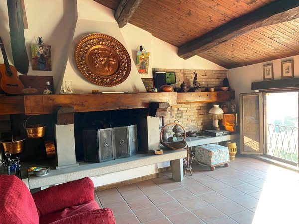 casa indipendente in vendita ad Acquanegra sul Chiese