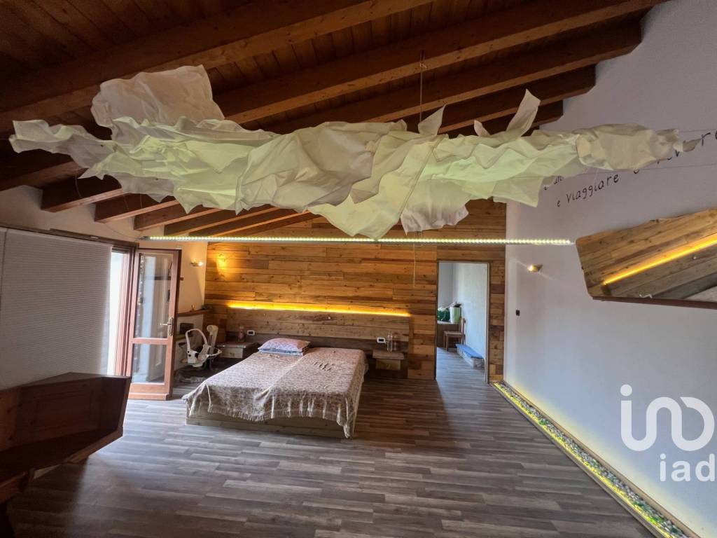 casa indipendente in vendita ad Acquanegra sul Chiese