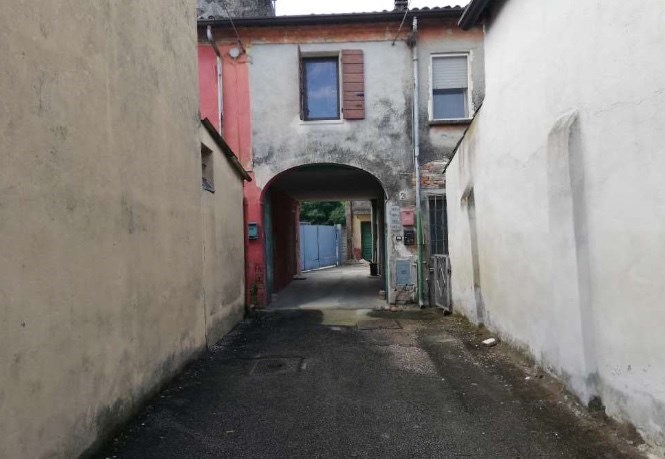 casa indipendente in vendita ad Acquanegra sul Chiese