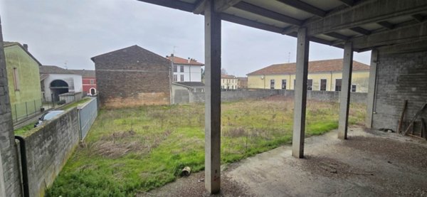 terreno agricolo in vendita ad Acquanegra sul Chiese