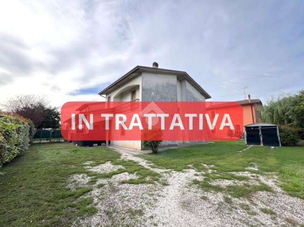 casa indipendente in vendita ad Acquanegra sul Chiese