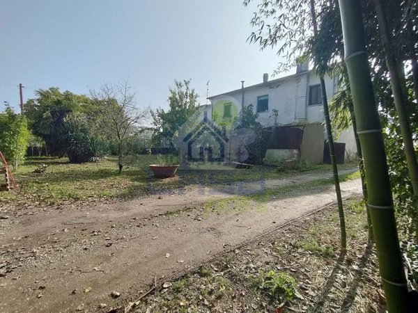 casa indipendente in vendita ad Asola